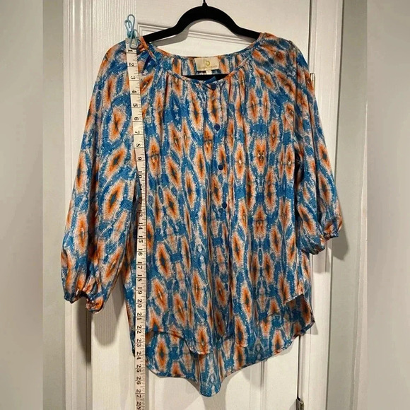 Collective Concepts High Low Button Front Scoop Neck 3/4 Sleeve Blouse Size M - Picture 7 of 10